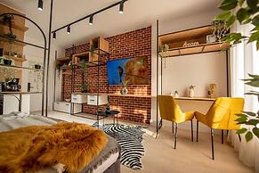 Aiastay Bucharest River Apartments