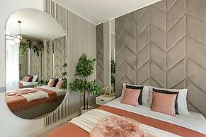 Aiastay Bucharest River Apartments