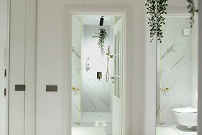 Aiastay Bucharest River Apartments