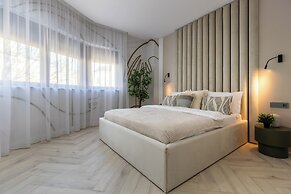 Aiastay Bucharest River Apartments