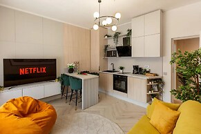 Aiastay Bucharest River Apartments