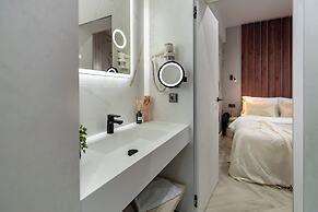 Aiastay Bucharest River Apartments