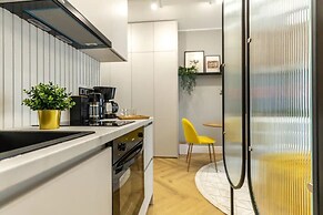 Aiastay Bucharest River Apartments