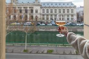 Aiastay Bucharest River Apartments