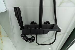 Aiastay Bucharest River Apartments