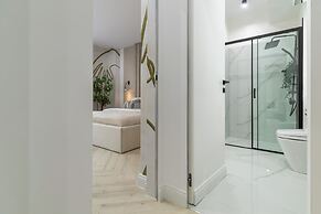 Aiastay Bucharest River Apartments