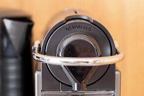 Aiastay Bucharest River Apartments