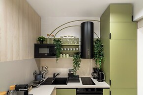 Aiastay Bucharest River Apartments