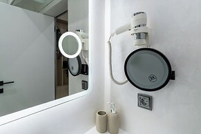 Aiastay Bucharest River Apartments