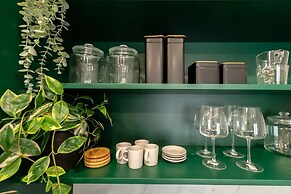 Aiastay Bucharest River Apartments