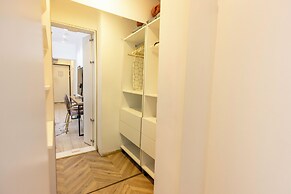 Aiastay Bucharest River Apartments