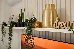 Aiastay Bucharest River Apartments