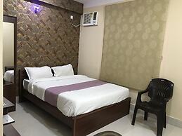 Hotel Abinash Deoghar