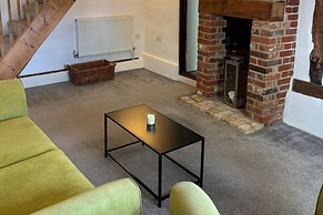 Countryside Cottage- Bulmer- Sleeps 6-pet Friendly