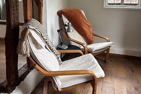 Countryside Cottage- Bulmer- Sleeps 6-pet Friendly