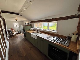 Countryside Cottage- Bulmer- Sleeps 6-pet Friendly