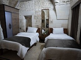 Taştepeler Konak