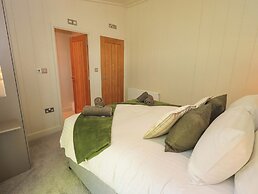Kingfisher Lodge