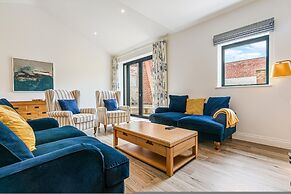 Home Farm Barn - From 500 Per Night