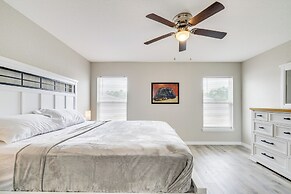 Hike, Paddle & Explore: Home w/ Lanai in Ocala