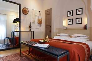 Charming Mini Riad 2 Bedrooms Shared Pool