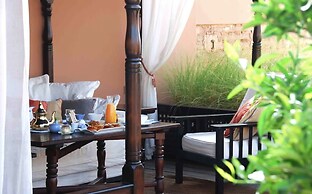 Charming Mini Riad 2 Bedrooms Shared Pool