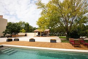 Proven ale House With Pool and spa