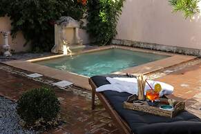 Proven ale House With Pool and spa