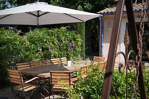 Proven ale House With Pool and spa