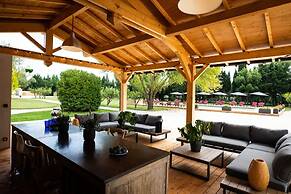 Proven ale House With Pool and spa