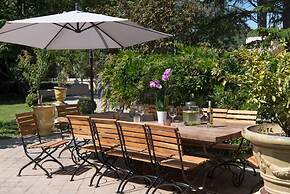 Proven ale House With Pool and spa