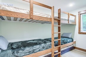 Great for Groups: Creekside Cabin in Loretto