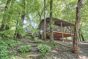 Great for Groups: Creekside Cabin in Loretto