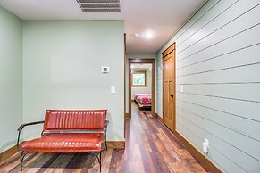 Great for Groups: Family Creekside Home in Loretto