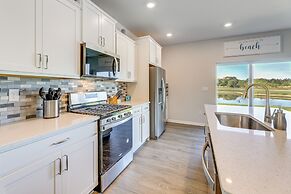 Modern Millville Home: 5 Mi to Beach & Boardwalk!