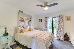 2 Mi to Dtwn: Spacious Angleton Home w/ Courtyard!