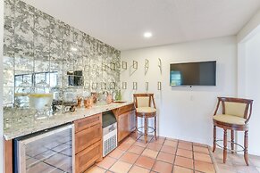 2 Mi to Dtwn: Spacious Angleton Home w/ Courtyard!