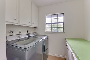 2 Mi to Dtwn: Spacious Angleton Home w/ Courtyard!