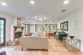2 Mi to Dtwn: Spacious Angleton Home w/ Courtyard!