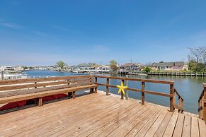 Deck & Dock: Home in Little Egg Harbor Township