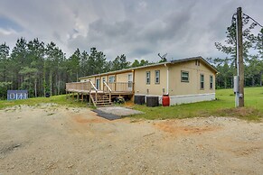 3 Mi to Dtwn Nacogdoches: Quiet Country Home