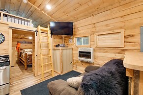 1 Mi to Mohican River: Wooded Retreat w/ Trails!