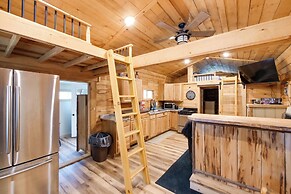 1 Mi to Mohican River: Wooded Retreat w/ Trails!