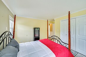 Scenic Views: Spacious Webster Lake House!