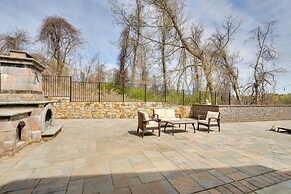 Outdoor Entertainment Areas: Spacious Katonah Gem!