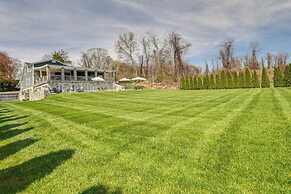 Outdoor Entertainment Areas: Spacious Katonah Gem!