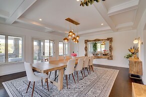 Outdoor Entertainment Areas: Spacious Katonah Gem!