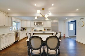 Outdoor Entertainment Areas: Spacious Katonah Gem!