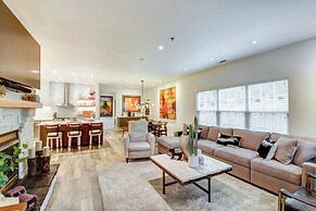 Modern Condo + Golf Course View, Near Hiking!