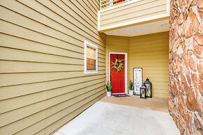 Modern Condo + Golf Course View, Near Hiking!